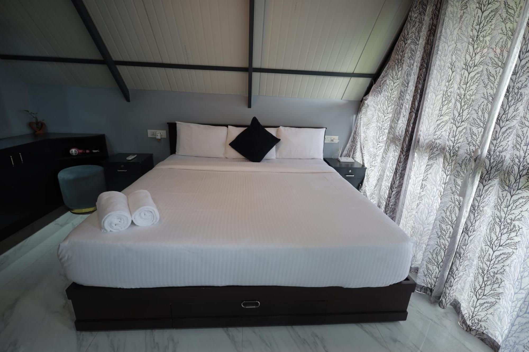 Holistic Stay Eco-Resort & Ayurvedic Retreat Paithalmala Exterior photo