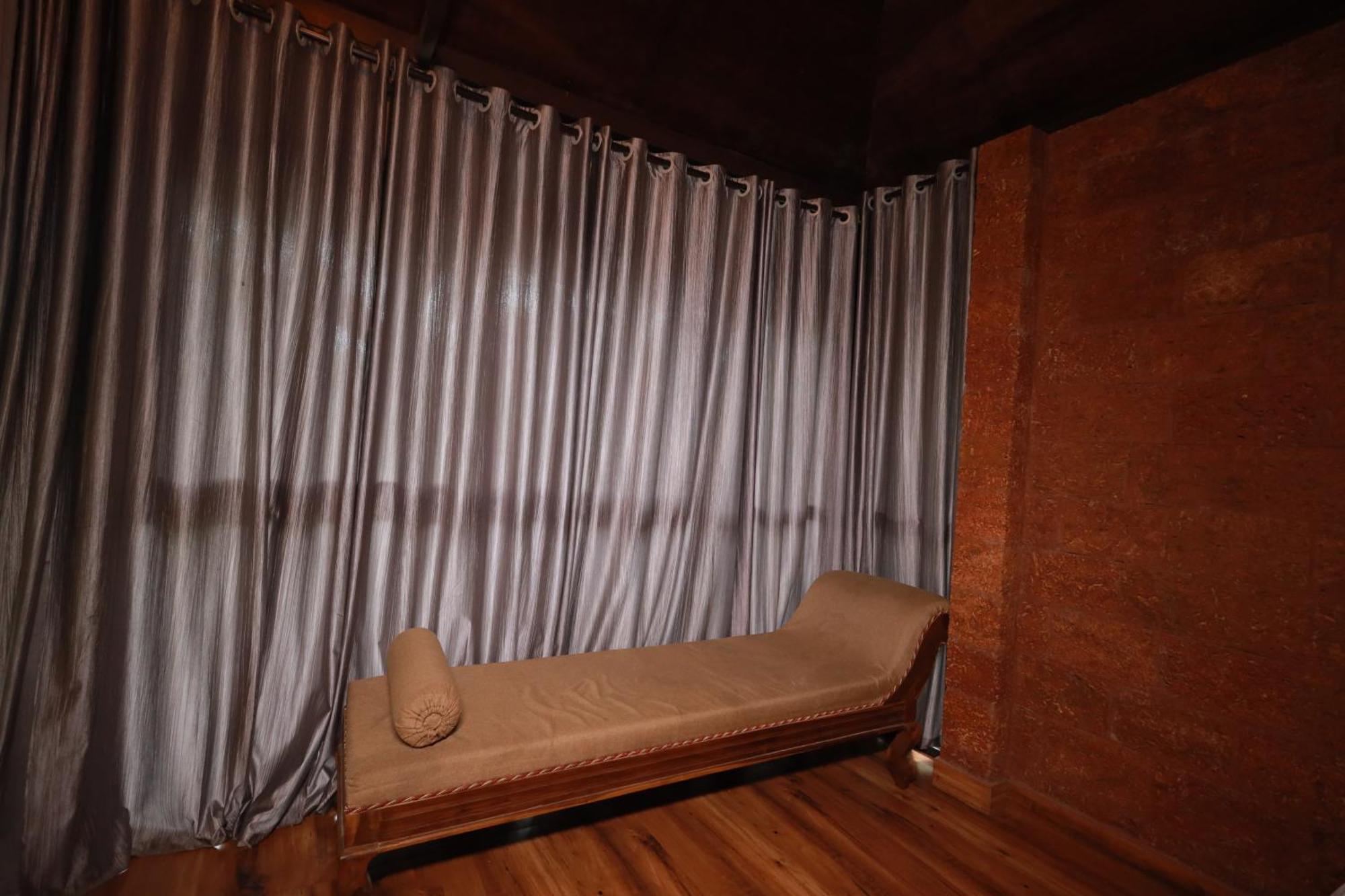 Holistic Stay Eco-Resort & Ayurvedic Retreat Paithalmala Exterior photo